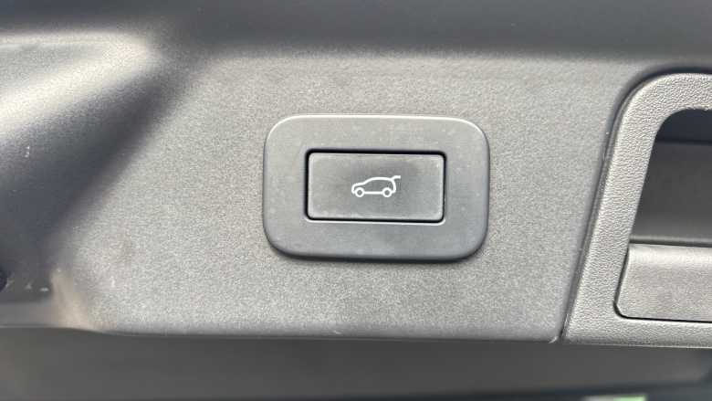 Land Rover Range Rover Velar 2.0 P250 Edition 5dr Auto Petrol Estate